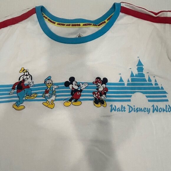 Disney T-Shirt Women's Size 3X Color White Walt Disney World Characters - Picture 9 of 12